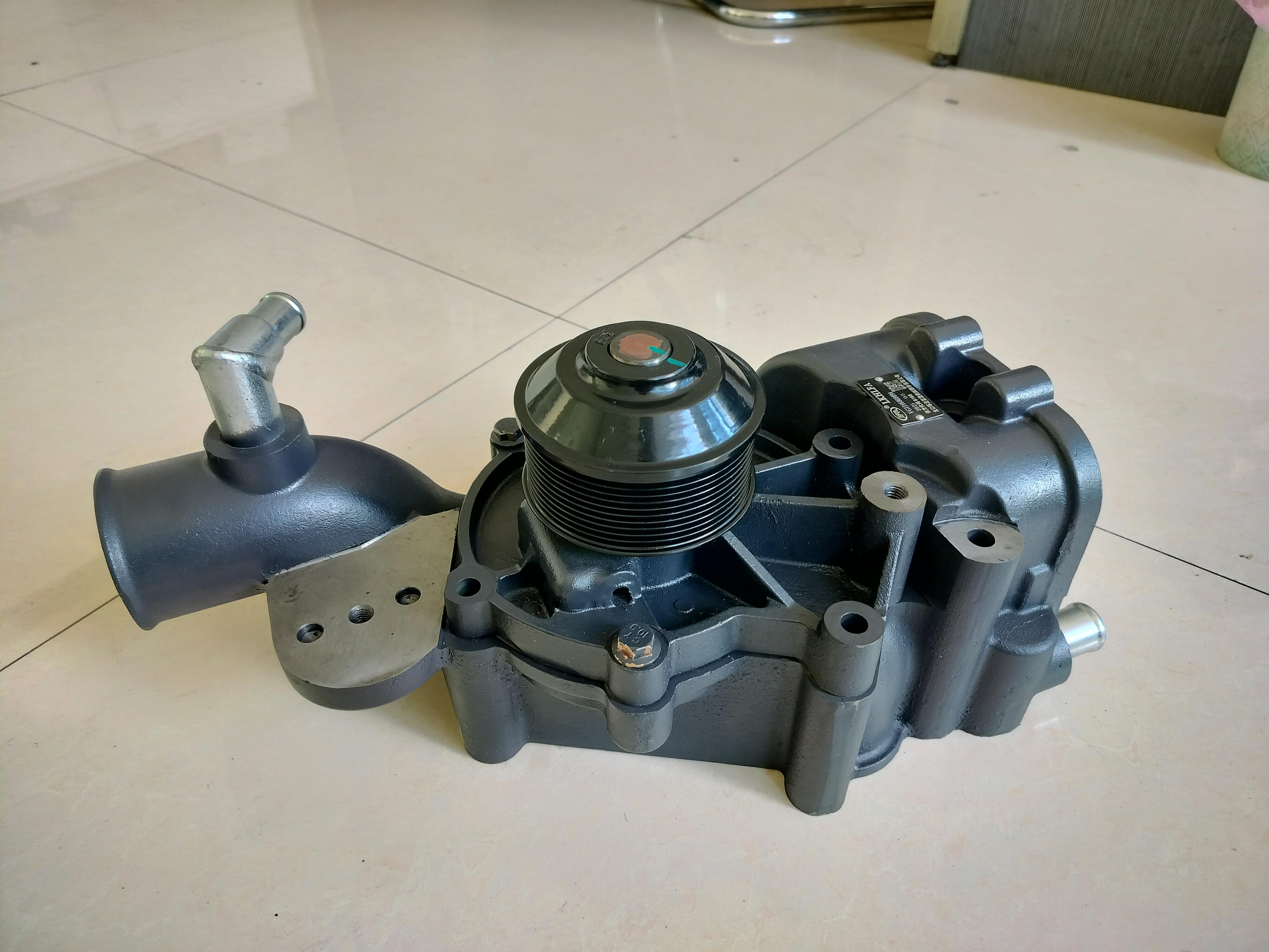 VG1246060094 TRUCK WATER PUMP for WEICHAI