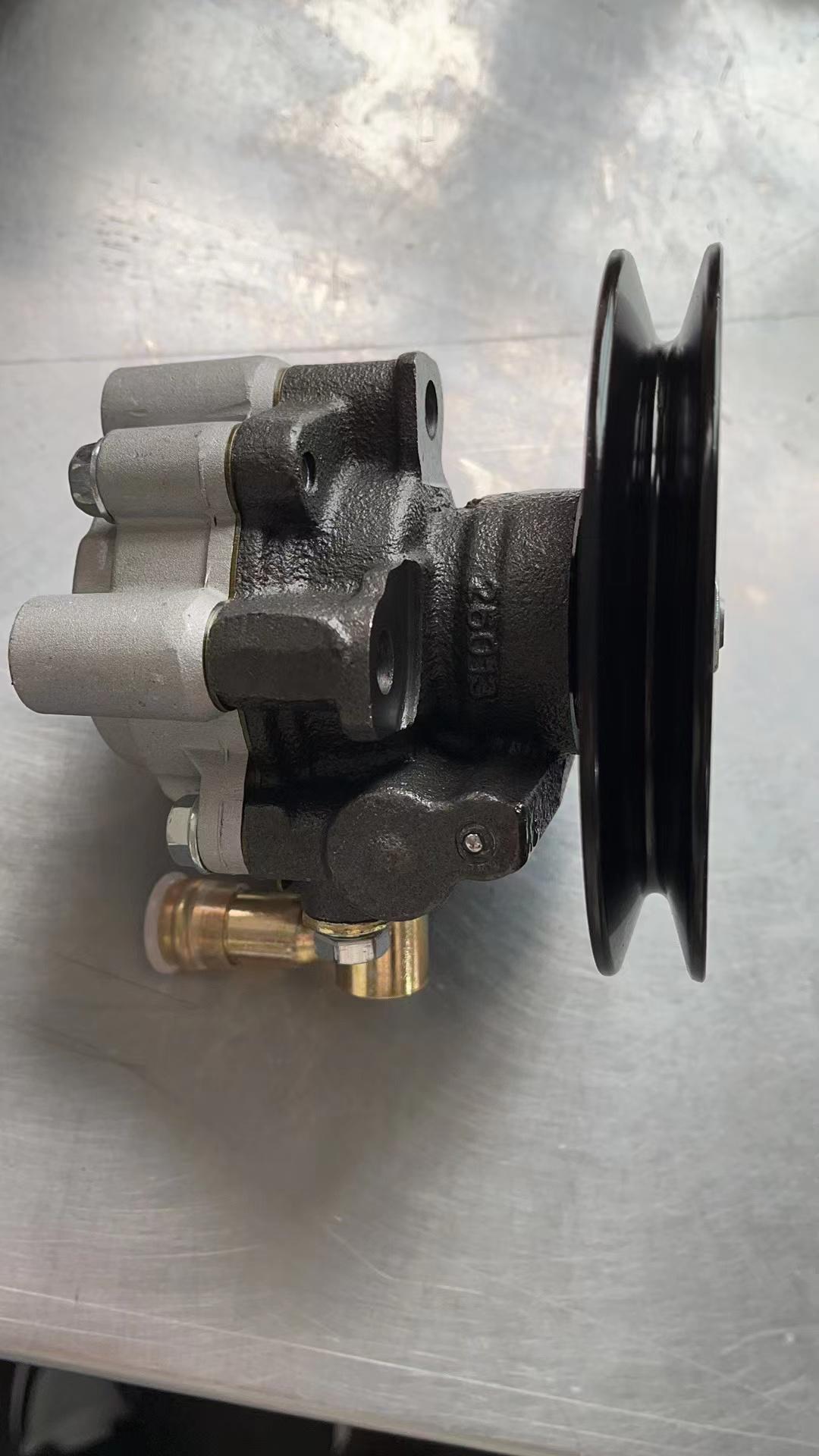 44320-26073    44320-26270    44320-35530    44320-26290    44320-26070      44320-26074 POWER STEERING PUMP for TOYOTA 3L